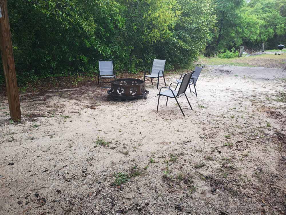 Take a visual tour of Cole’s Lodge in Carrabelle FL